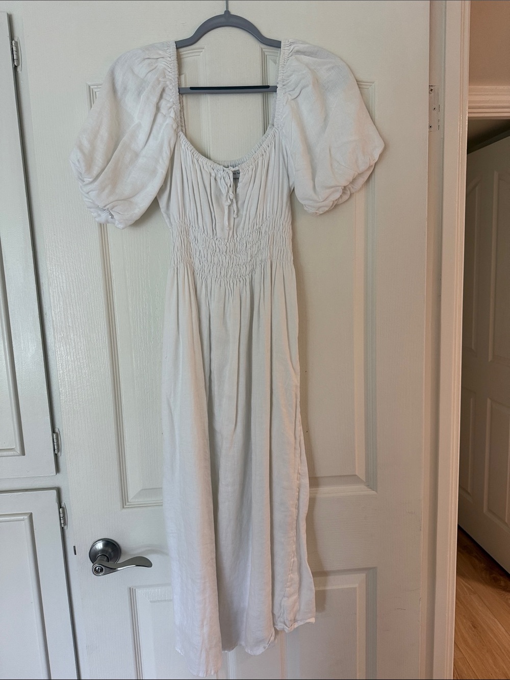 FAITHFULL The Brand White Puff-Sleeve Smocked Midi Dress